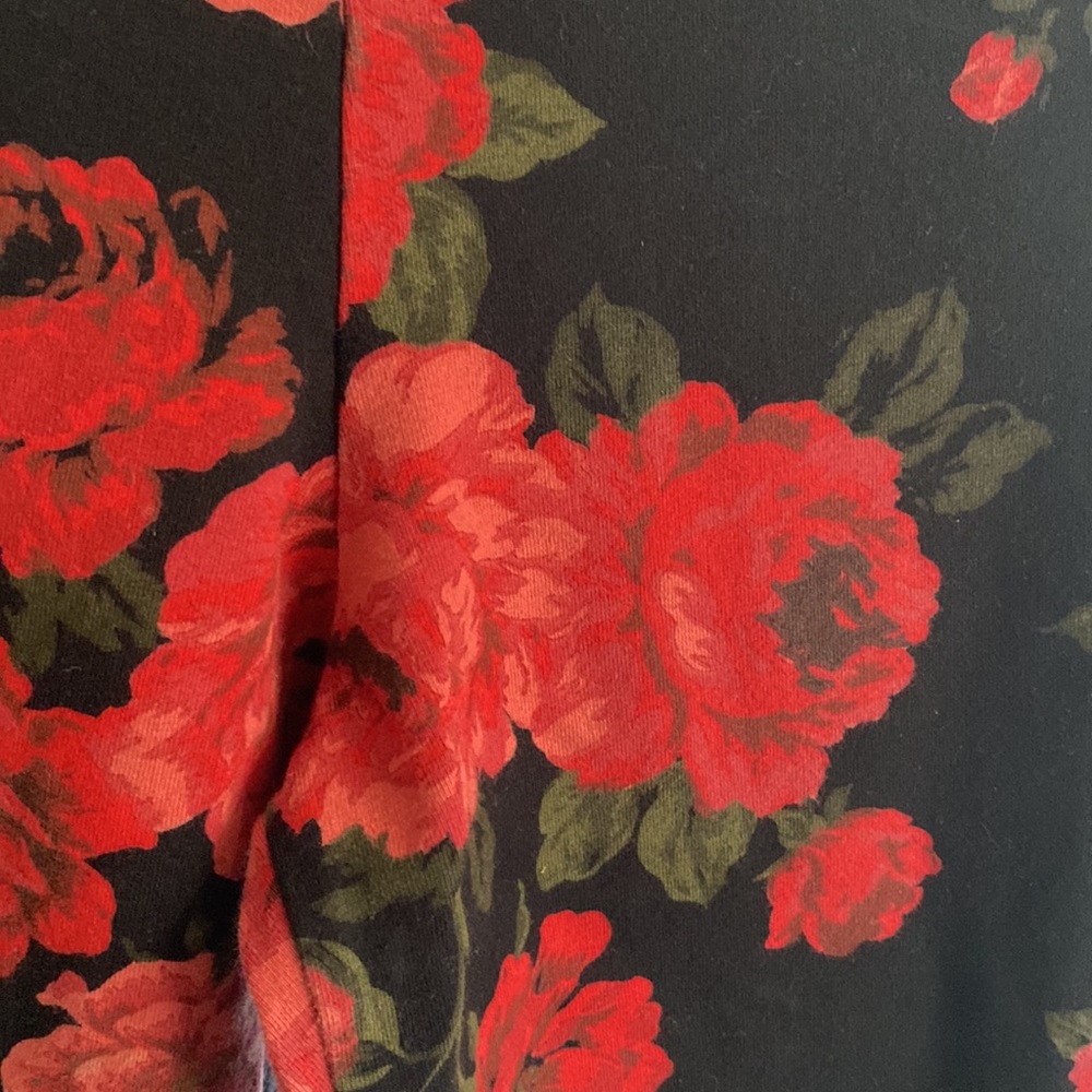TORRID LEGGINGS ROSE FLORAL PRINT - Picture 5 of 6